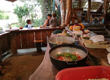 ecuador/mindo/restaurant/fuera-de-babilonia