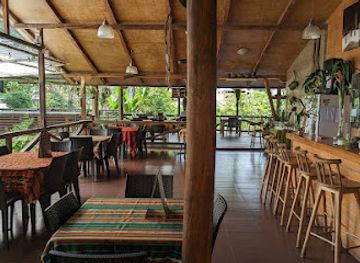 ecuador/zamora-chinchipe-region/restaurant/el-parador-del-rio