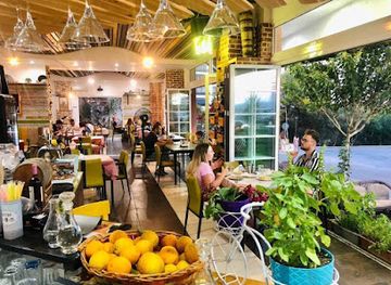 albania/saranda-region/restaurant/mama-s-kitchen-sarande