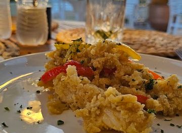 the-bahamas/freeport/restaurant/the-brass-helmet