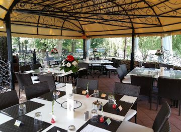 romania/dobruja/restaurant/complex-herastrau