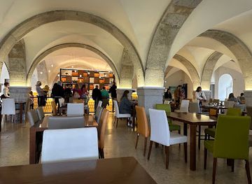 portugal/serra-de-sintra/restaurant/restaurant