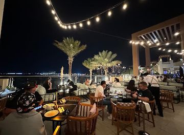 united-arab-emirates/palm-jumeirah/restaurant/grand-zor-restaurant