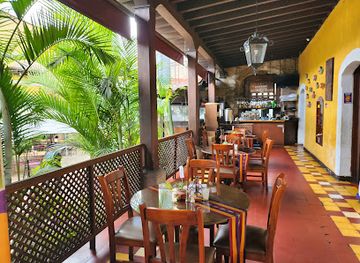 guatemala/motagua-valley/restaurant/del-arco-restaurant