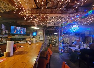 mississippi/hattiesburg/restaurant/donanelle-s-bar-grill