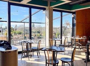 new-zealand/waikato/restaurant/mr-pickles-bar-eatery