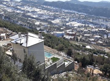 albania/tirana/mount-dajti-national-park/restaurant/the-veiw-restaurantt