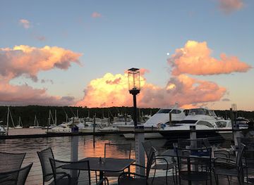 rhode-island/washington-county/restaurant/blu-on-the-water