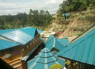 kenya/mount-kenya-national-park/restaurant/mt-kenya-leisure-cave