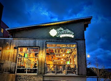 tennessee/rock-city/restaurant/scotties-on-the-river