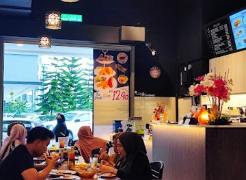 malaysia/cameron-highlands/restaurant/pizzarella-misokimchi-brinchang-western-hi-tea-scones-japanese-korean-vegetarian-steamboat-restaurant