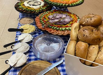 israel/raanana/restaurant/holy-bagel