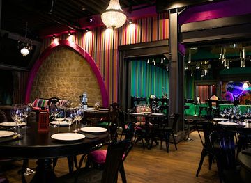 cyprus/limassol/restaurant/savoy-music-restaurant