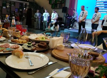 ukraine/simferopol/restaurant/vremena-goda