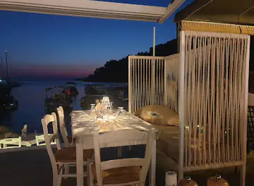 Korali Seafood Restaurant . Agnontas Skopelos
