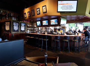 illinois/joliet/restaurant/heroes-west-sports-grill