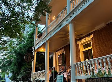 alabama/monte-sano-state-park/restaurant/mazzara-s-vinoteca