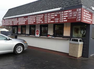 wisconsin/kenosha/restaurant/the-spot-drive-in