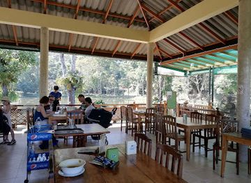 thailand/phuket/restaurant/peang-prai-restaurant