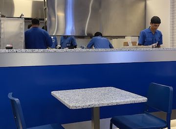 oman/muscat/al-ghubrah/restaurant/fry-fry