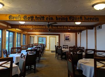 Harbor Haus Restaurant