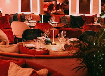 france/saint-tropez/restaurant/nao-restaurant-saint-tropez