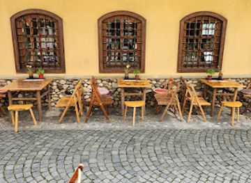 kosovo/gollak/restaurant/gazza