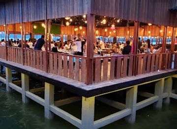 indonesia/maluku-islands/restaurant/lateri-beach-restaurant