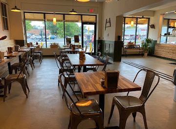massachusetts/hampden-county/restaurant/the-farmer-s-house-restaurant