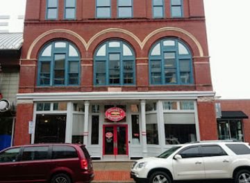 arkansas/little-rock/river-market-district/restaurant/david-s-burgers