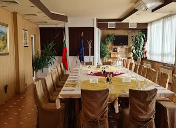 bulgaria/upper-thracian-plain/restaurant/panorama