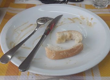 slovenia/sezana/restaurant/okrepcevalnica-picerija-apetit-matjaz-lindic-s-p