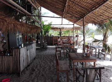 cambodia/koh-rong/restaurant/sandbank-restaurant-camping