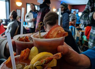 vermont/killington/restaurant/waffle-cabin-killington-bear-mountain