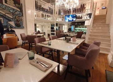 kazakhstan/almaty-mountains/restaurant/olivier-restaurant-bar