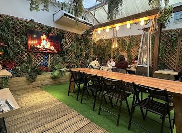 spain/madrid/restaurant/grama-lounge