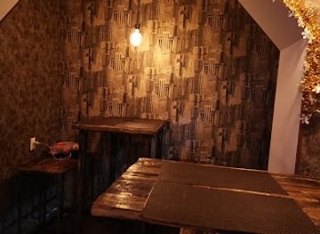 kazakhstan/zhezkazgan/restaurant/hot-chick