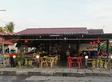 Capati Labu Sayong & Nasi Gulai Panas