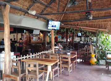 honduras/lempira-region/restaurant/asados-tipicos-las-tejas