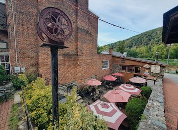 west-virginia/harper-s-ferry/restaurant/coffee-mill
