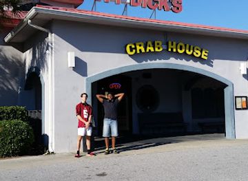florida/panama-city-beach/restaurant/dirty-dick-s-crab-house-panama-city-beach-florida