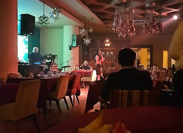 bahrain/al-areen-wildlife-park/restaurant/pashawat