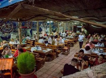 romania/dobrogea-plateau/restaurant/puiu-s-cazemata