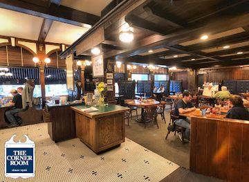 pennsylvania/happy-valley/restaurant/the-corner-room
