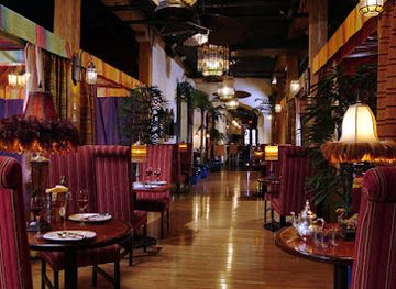 canada/toronto/restaurant/the-sultan-s-tent-and-cafe-moroc