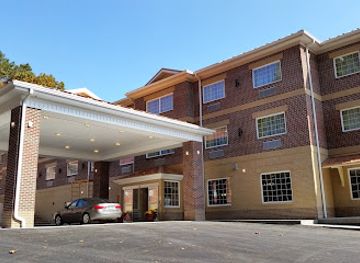 west-virginia/elkins/restaurant/isaac-jackson-hotel