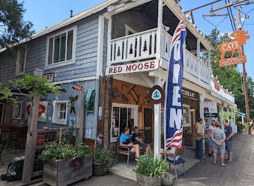 california/sierra-nevada/restaurant/red-moose-cafe-inn