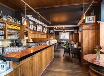 germany/munich/restaurant/servus-heidi