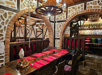 bulgaria/central-southern-bulgaria/restaurant/hadjidraganov-s-cellars