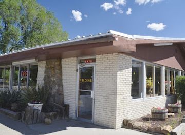 new-mexico/valles-caldera-national-preserve/restaurant/presciliano-s-restaurant